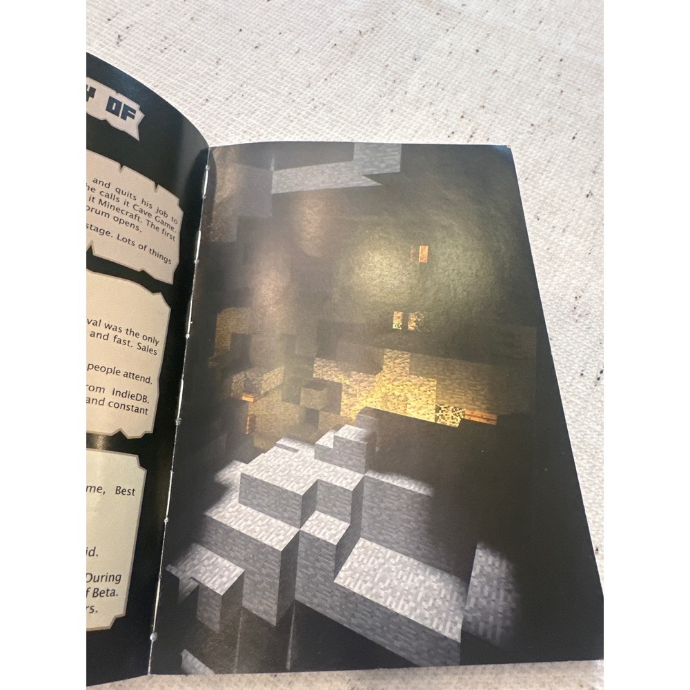 Minecraft Essential Handbook Updated Edition softcover Game Guide - Picture 2 of 4